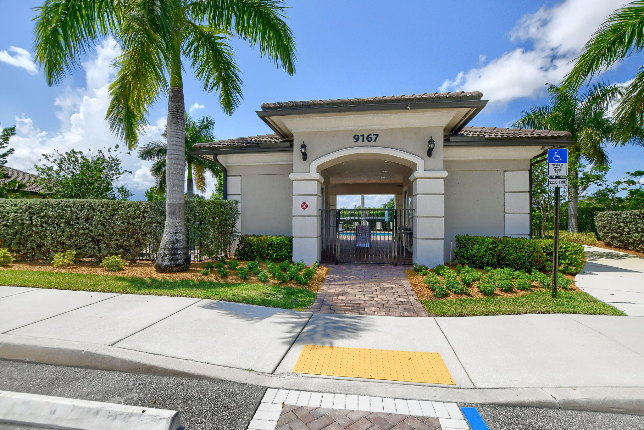 21956 Canadensis #201, Boca Raton FL 33428