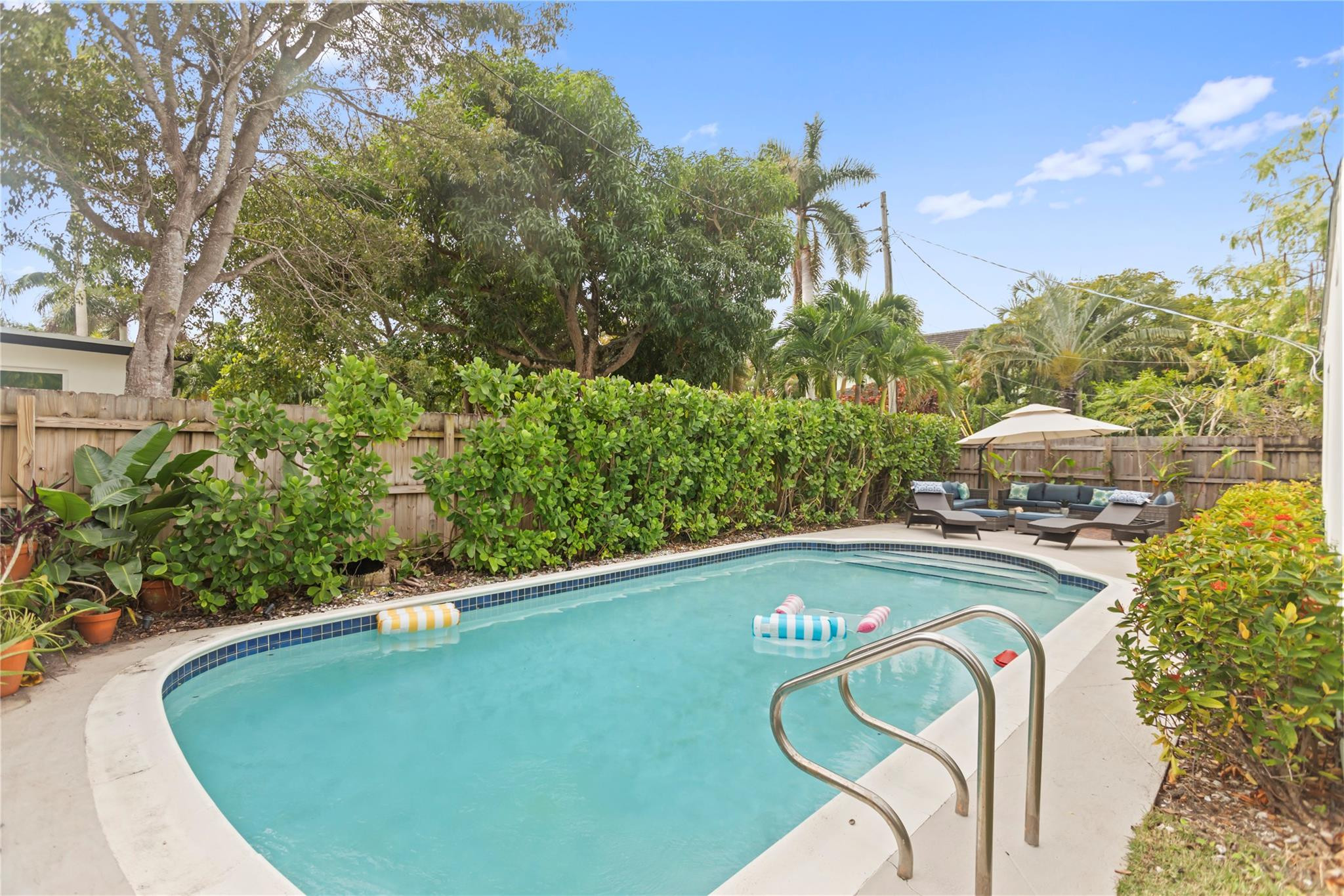 1736 NE 18th, Fort Lauderdale FL 33305