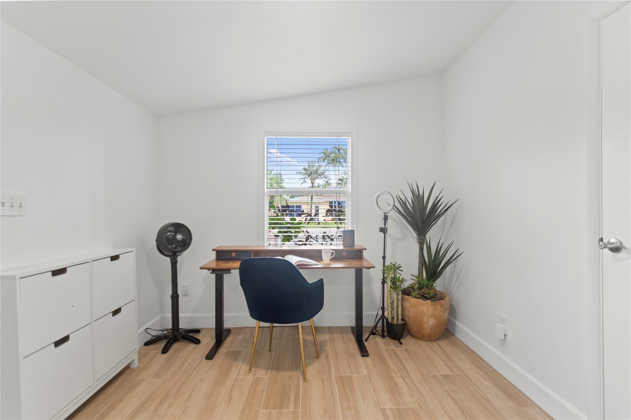 1736 NE 18th, Fort Lauderdale FL 33305