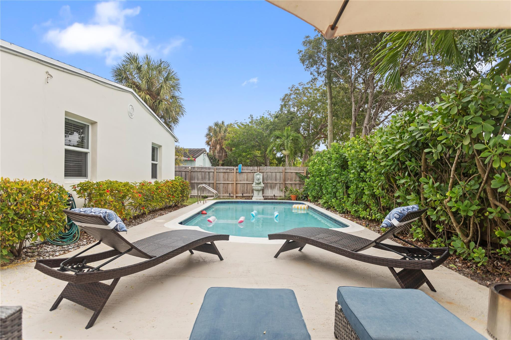 1736 NE 18th, Fort Lauderdale FL 33305