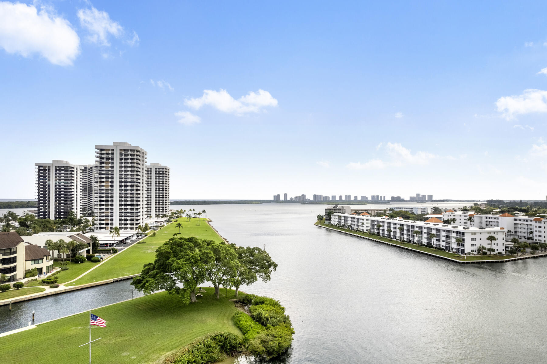 1100 W Marine #A3l, North Palm Beach FL 33408