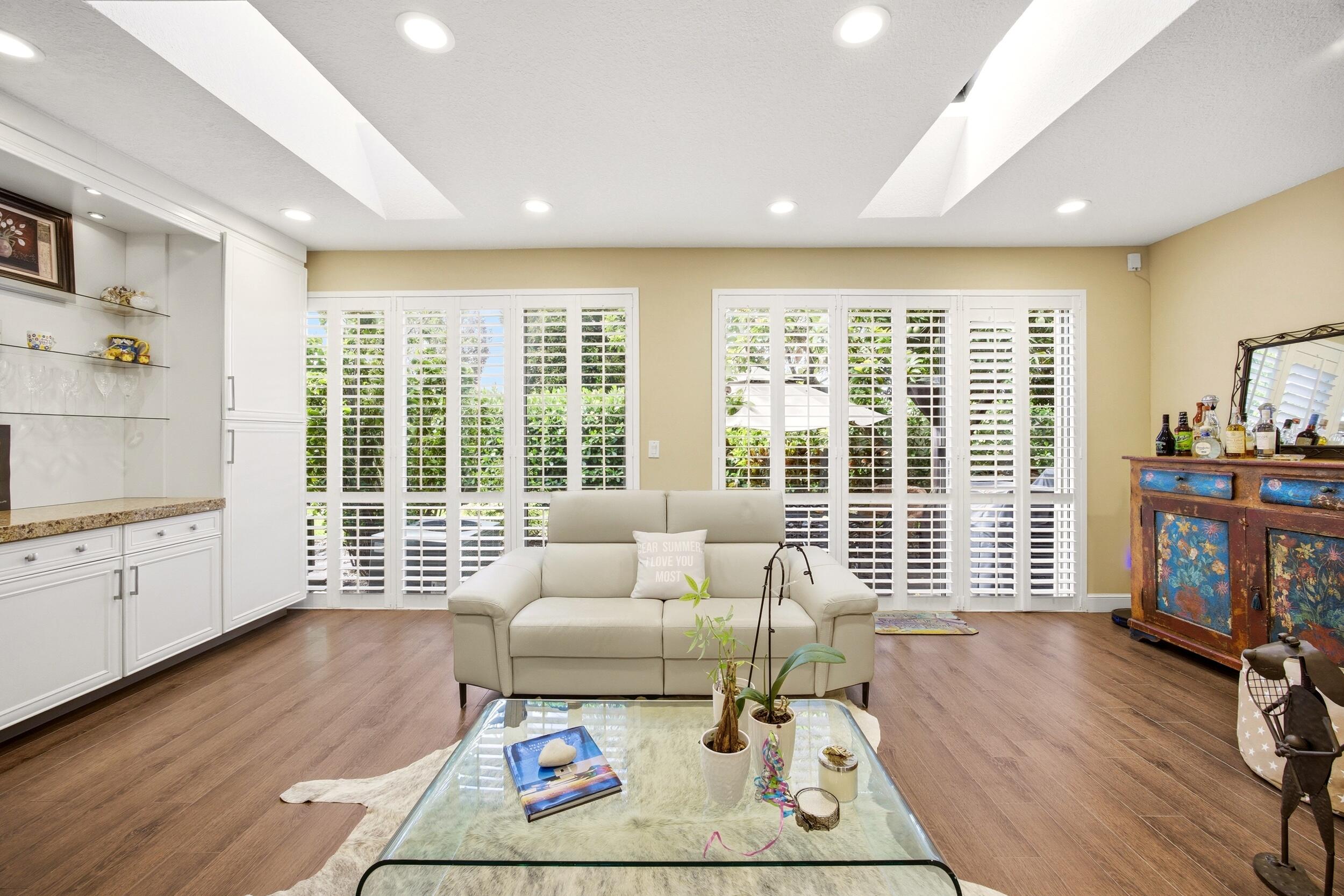 6738 Via Regina, Boca Raton FL 33433