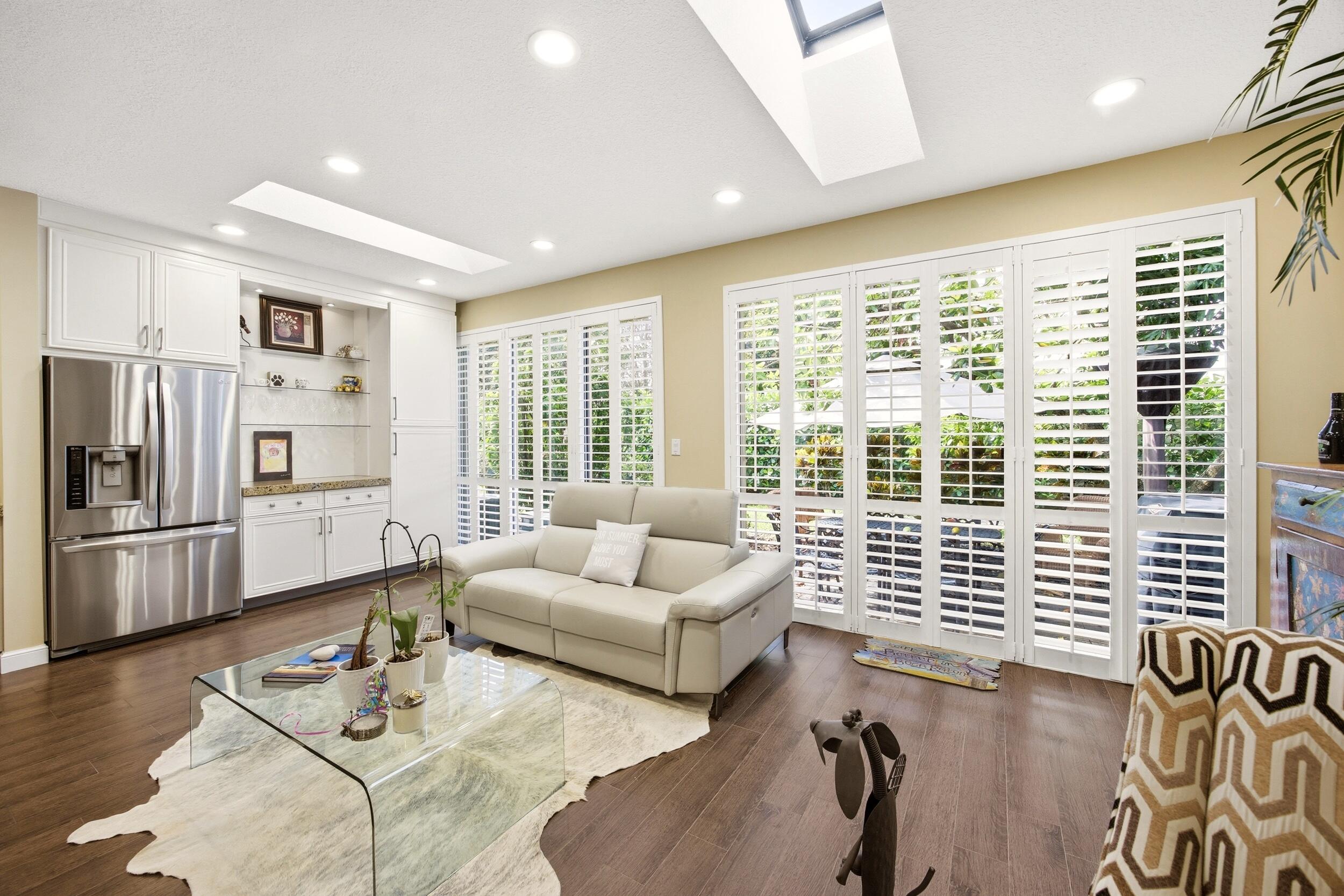 6738 Via Regina, Boca Raton FL 33433