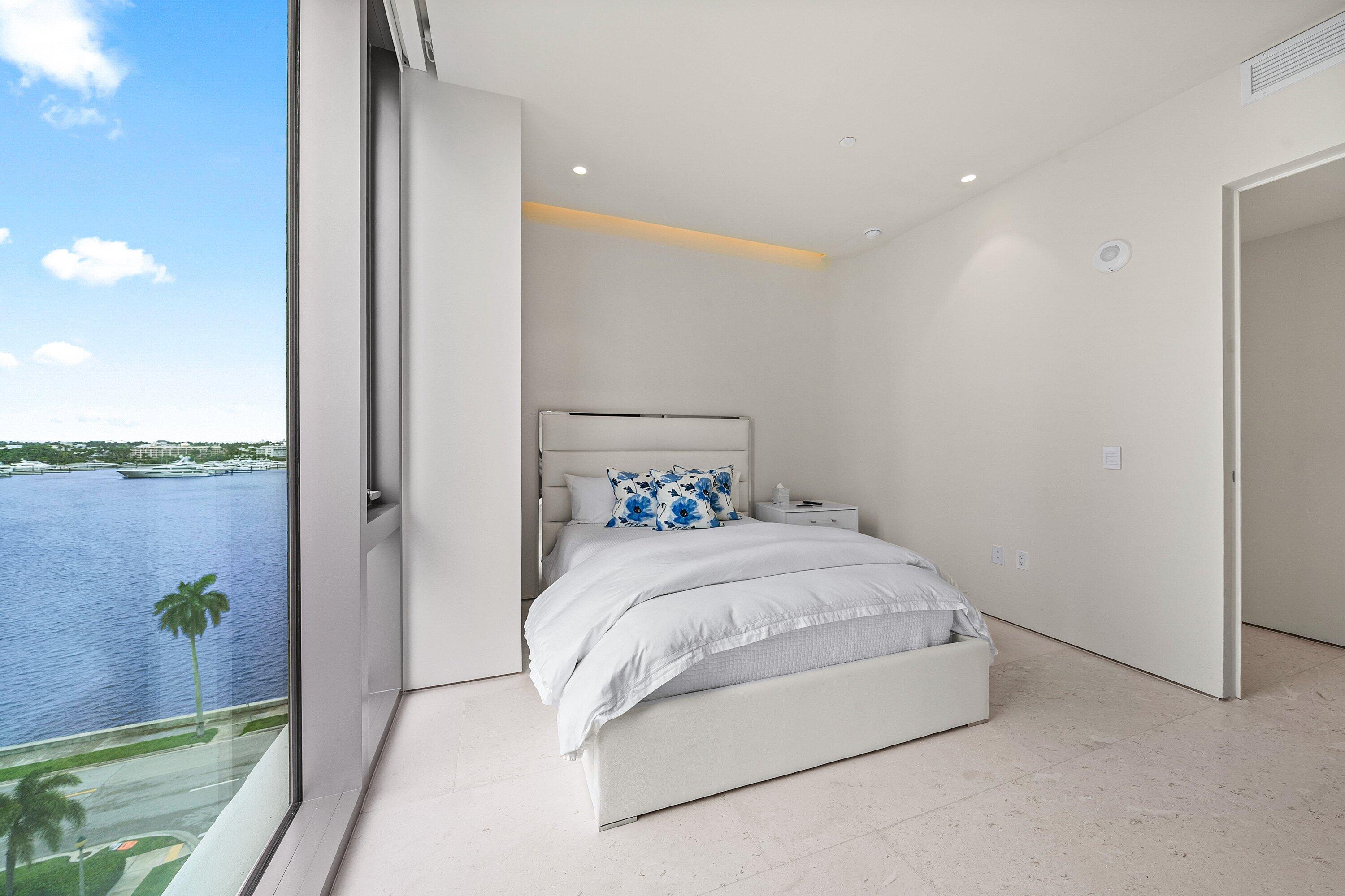 200 Arkona #804, West Palm Beach FL 33401