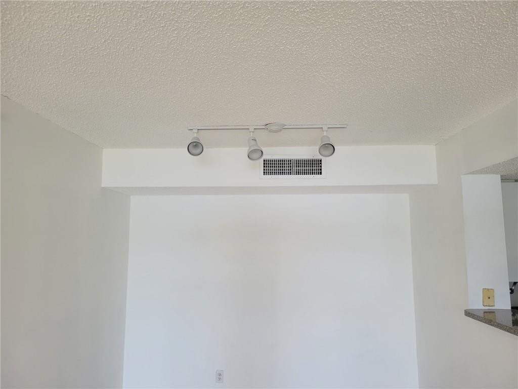 5005 Wiles #108, Coconut Creek FL 33073
