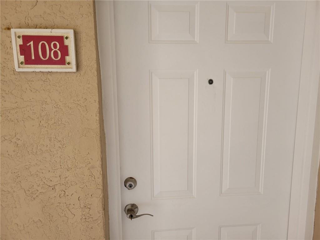 5005 Wiles #108, Coconut Creek FL 33073