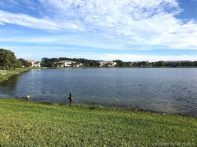 5005 Wiles #108, Coconut Creek FL 33073