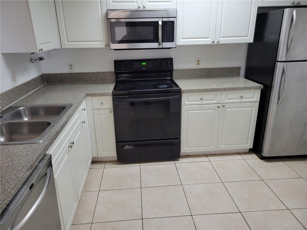 5005 Wiles #108, Coconut Creek FL 33073