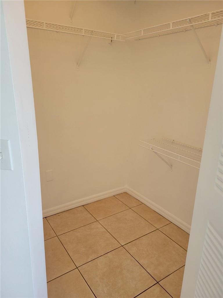 5005 Wiles #108, Coconut Creek FL 33073