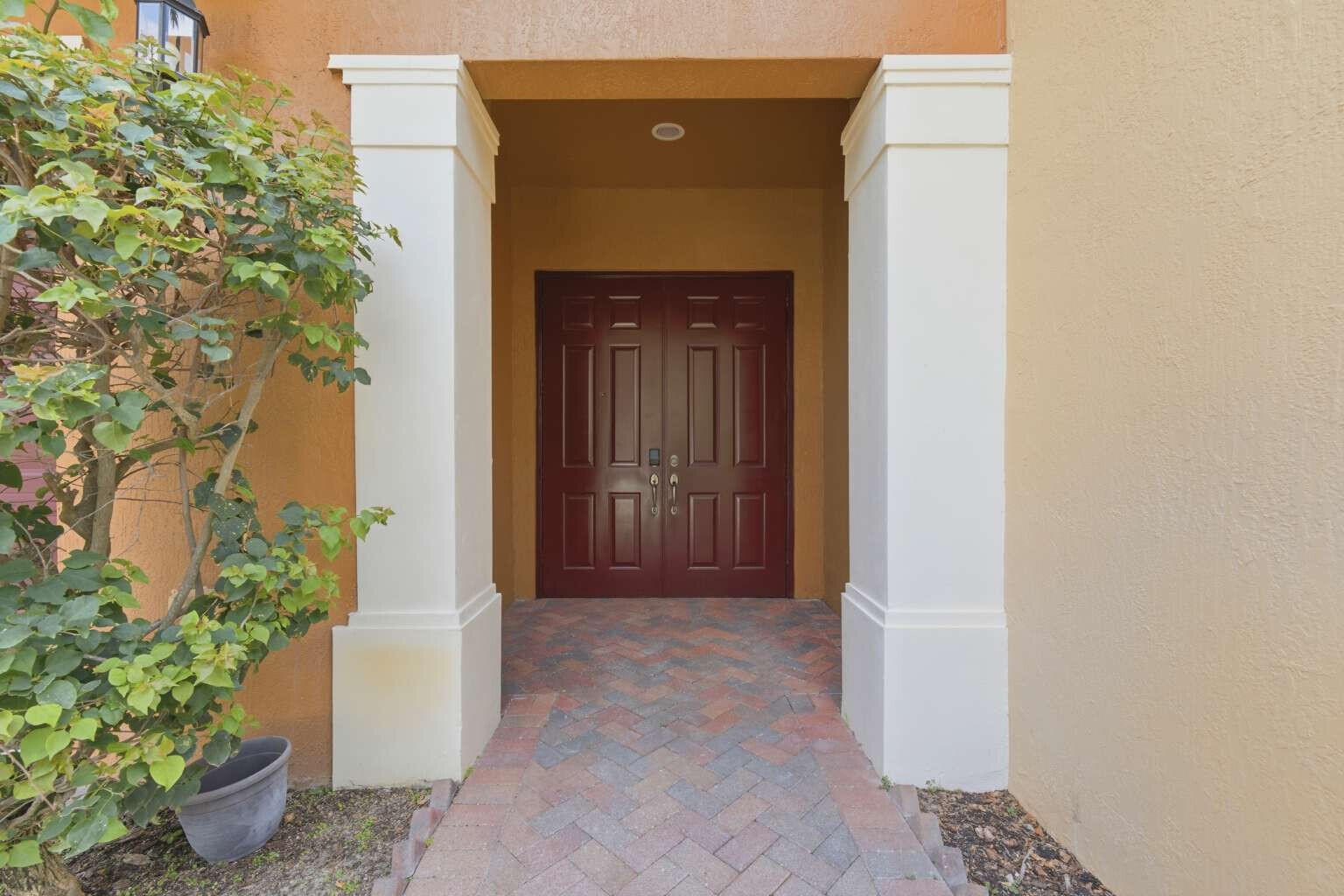 9190 Nugent, West Palm Beach FL 33411