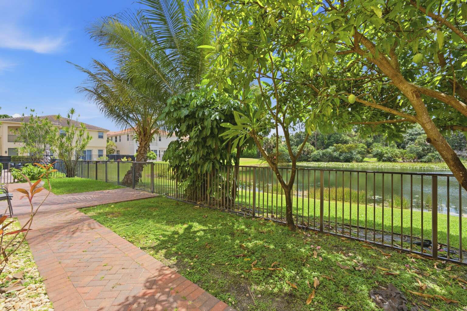 9190 Nugent, West Palm Beach FL 33411