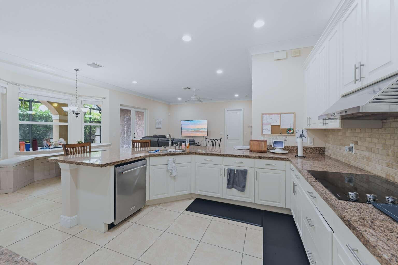 9190 Nugent, West Palm Beach FL 33411