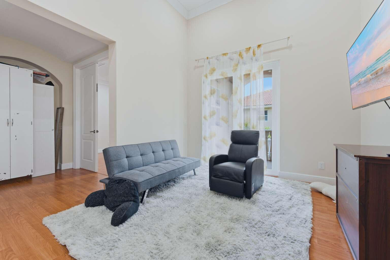 9190 Nugent, West Palm Beach FL 33411