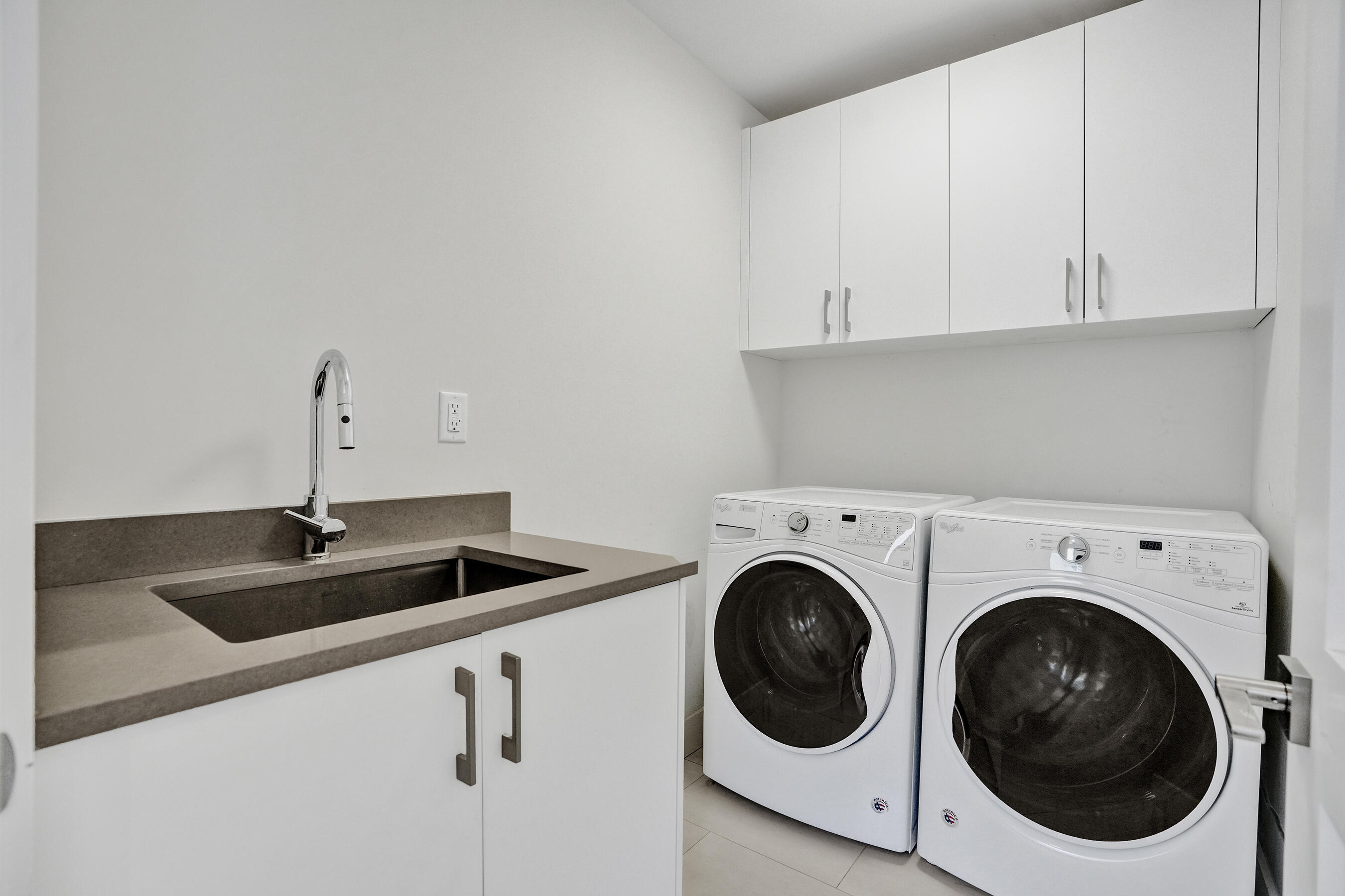 918 SE 8th, Fort Lauderdale FL 33316