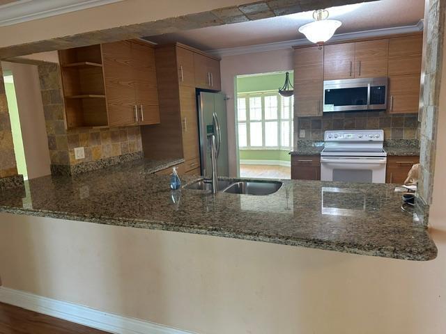 732 SE 11th, Deerfield Beach FL 33441