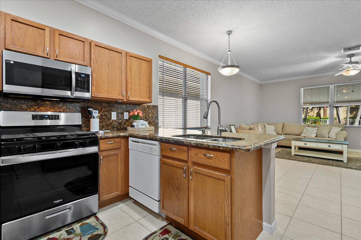 114 Lancaster, Royal Palm Beach FL 33414