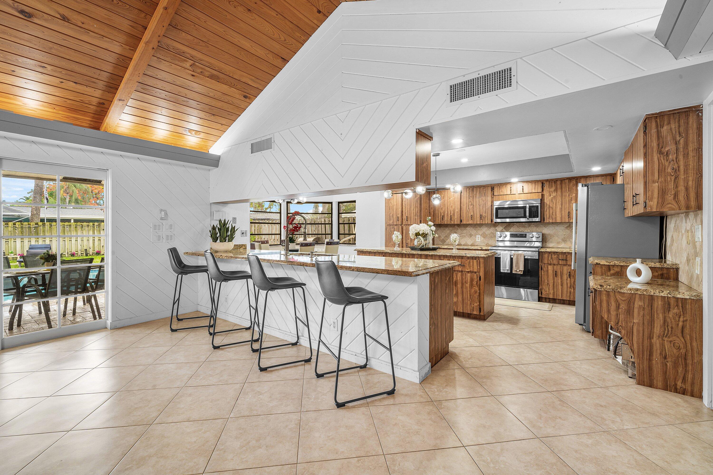 1006 SE 6th, Deerfield Beach FL 33441