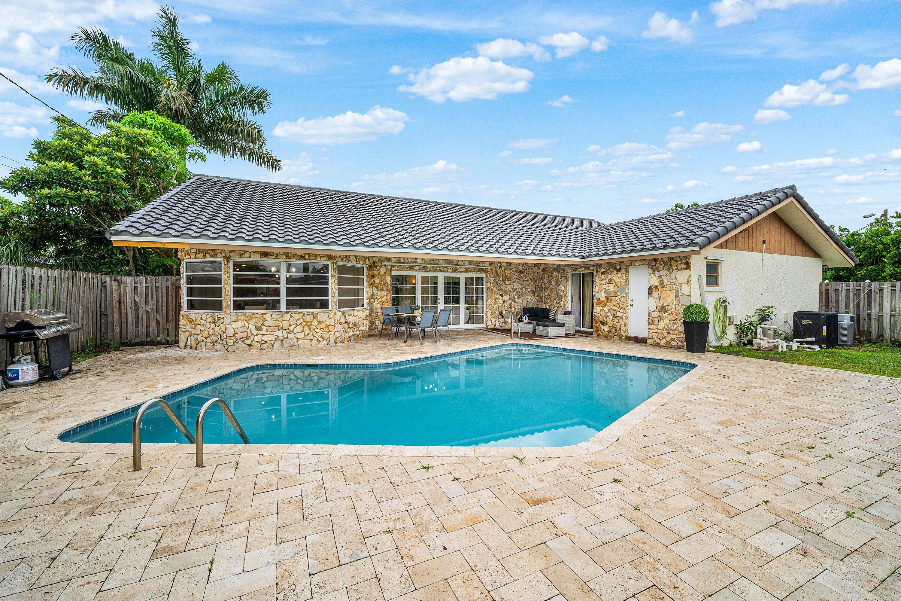 1006 SE 6th, Deerfield Beach FL 33441