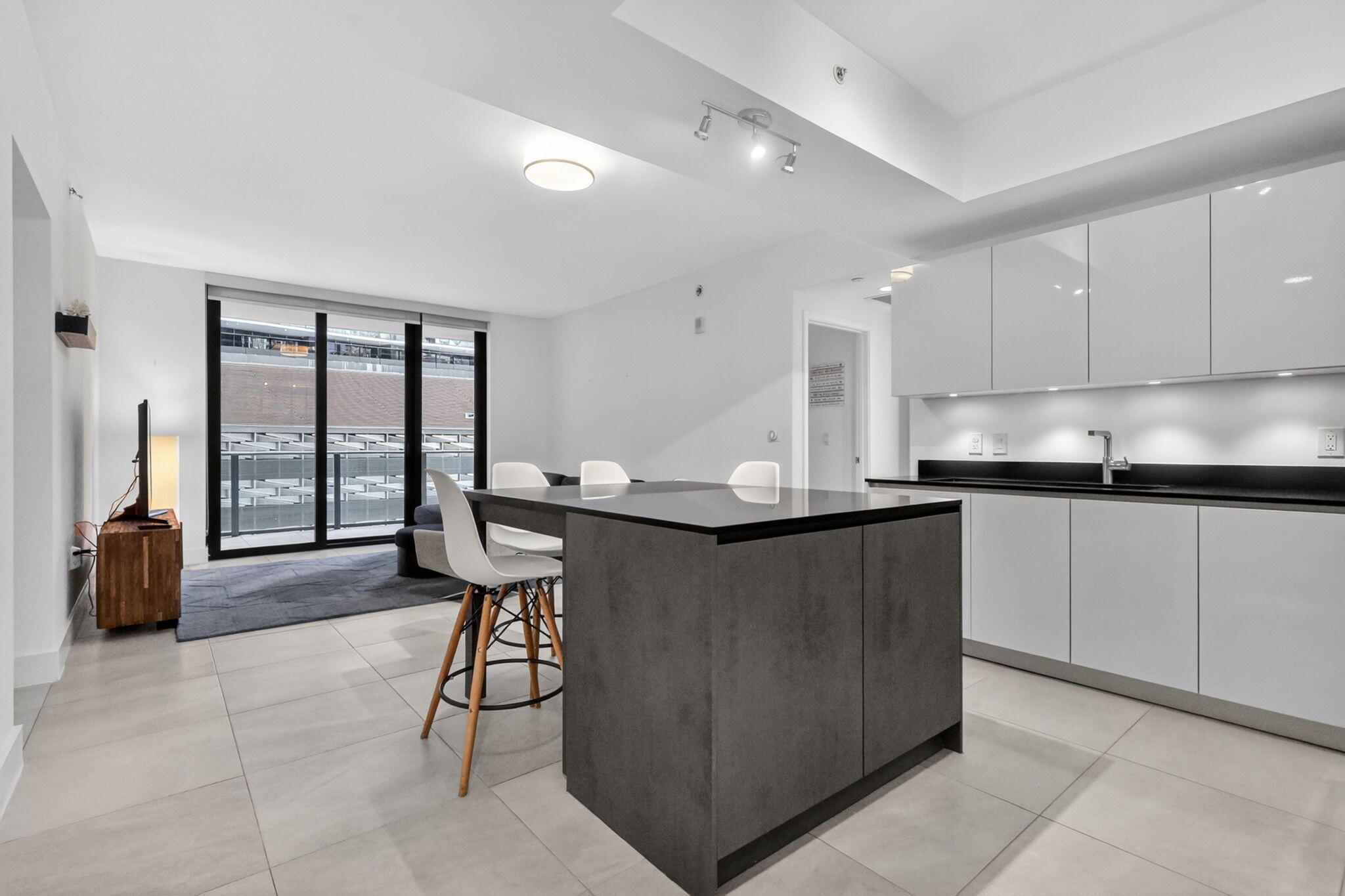 1010 Brickell #1607, Miami FL 33131