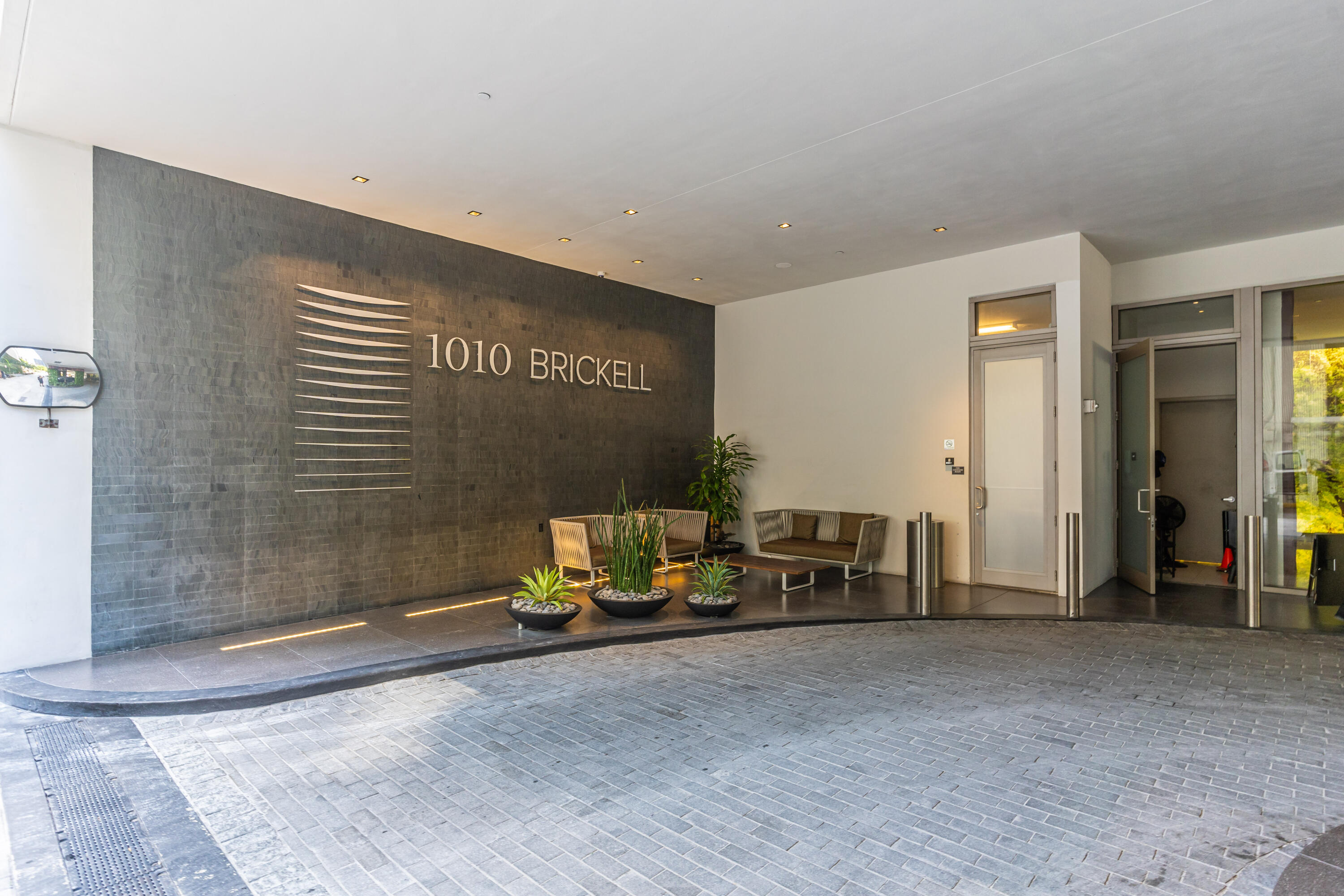1010 Brickell #1607, Miami FL 33131