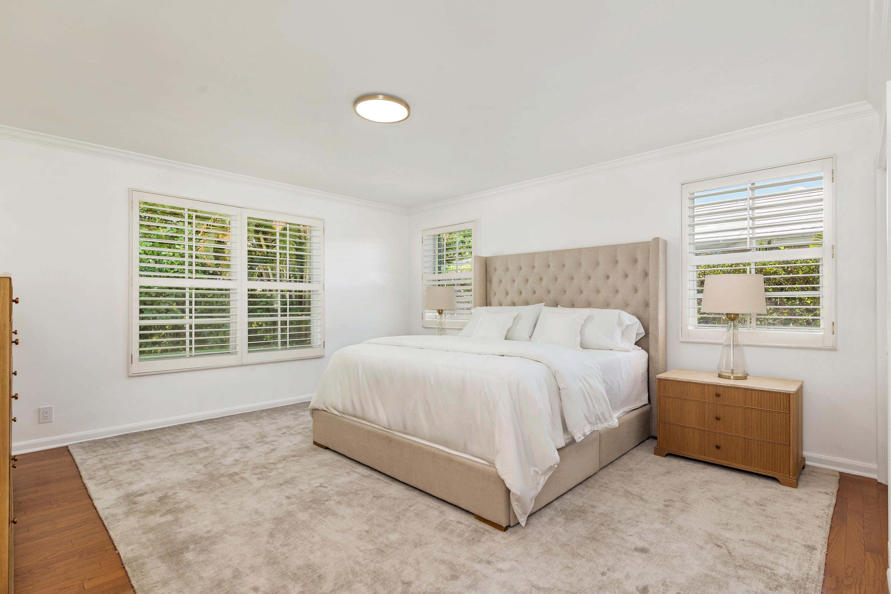 241 Via Linda, Palm Beach FL 33480