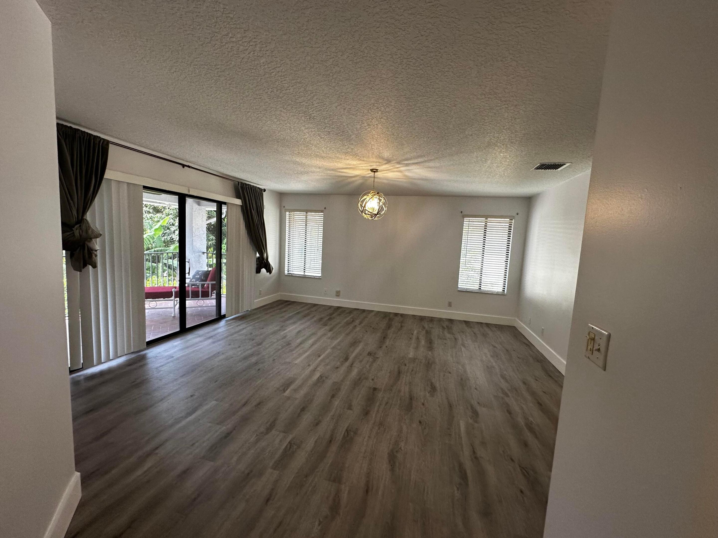 6088 Vista Linda, Boca Raton FL 33433