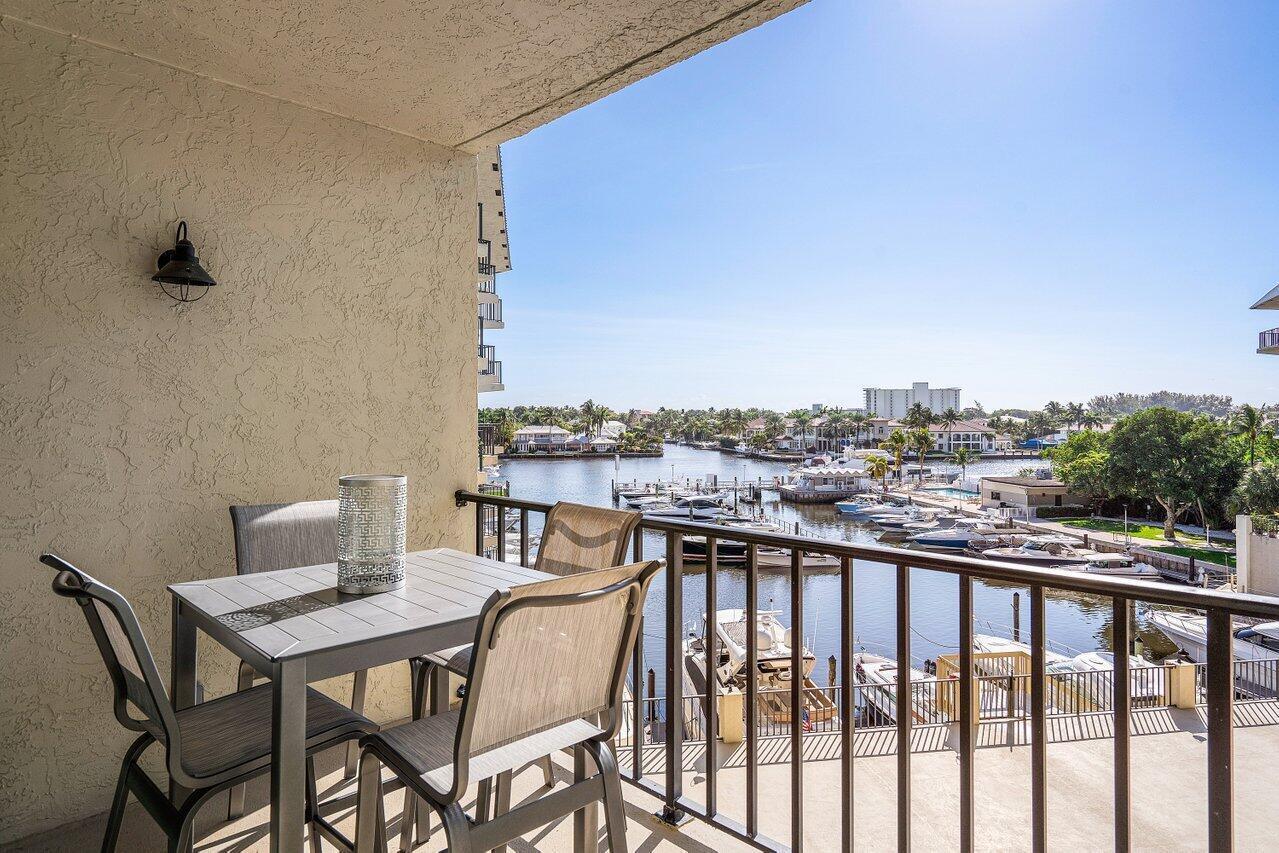 1035 S Federal #406, Delray Beach FL 33483