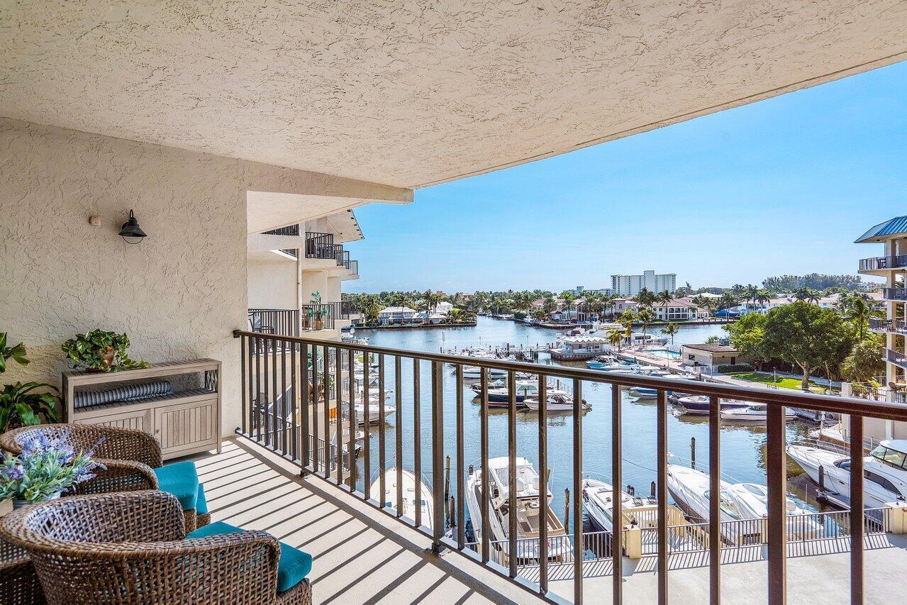 1035 S Federal #406, Delray Beach FL 33483