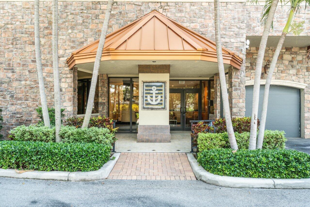 1035 S Federal #406, Delray Beach FL 33483