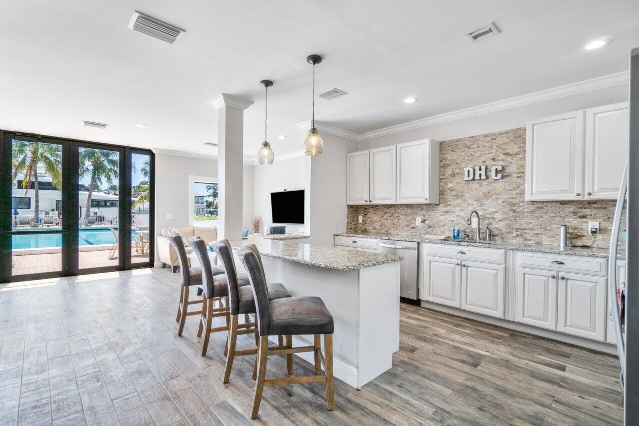 1035 S Federal #406, Delray Beach FL 33483