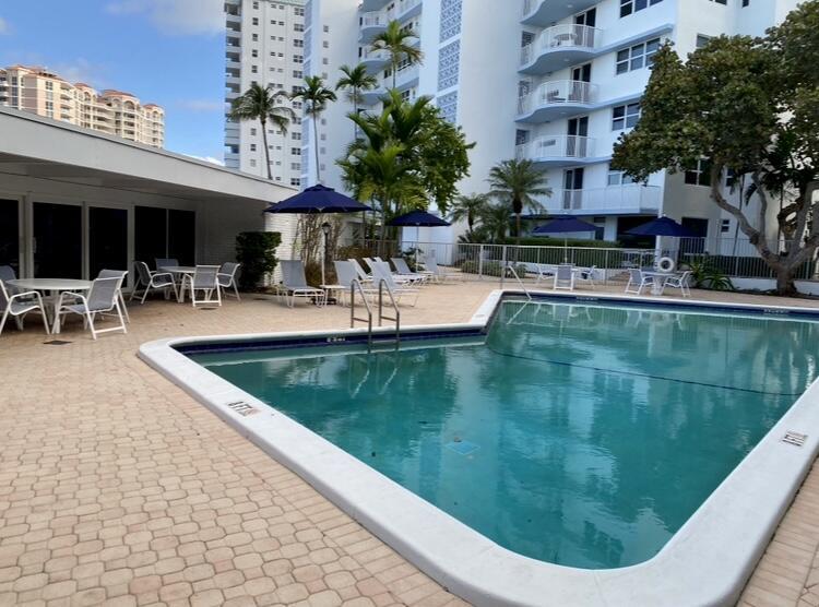 1530 S Ocean #203, Lauderdale By The Sea FL 33062