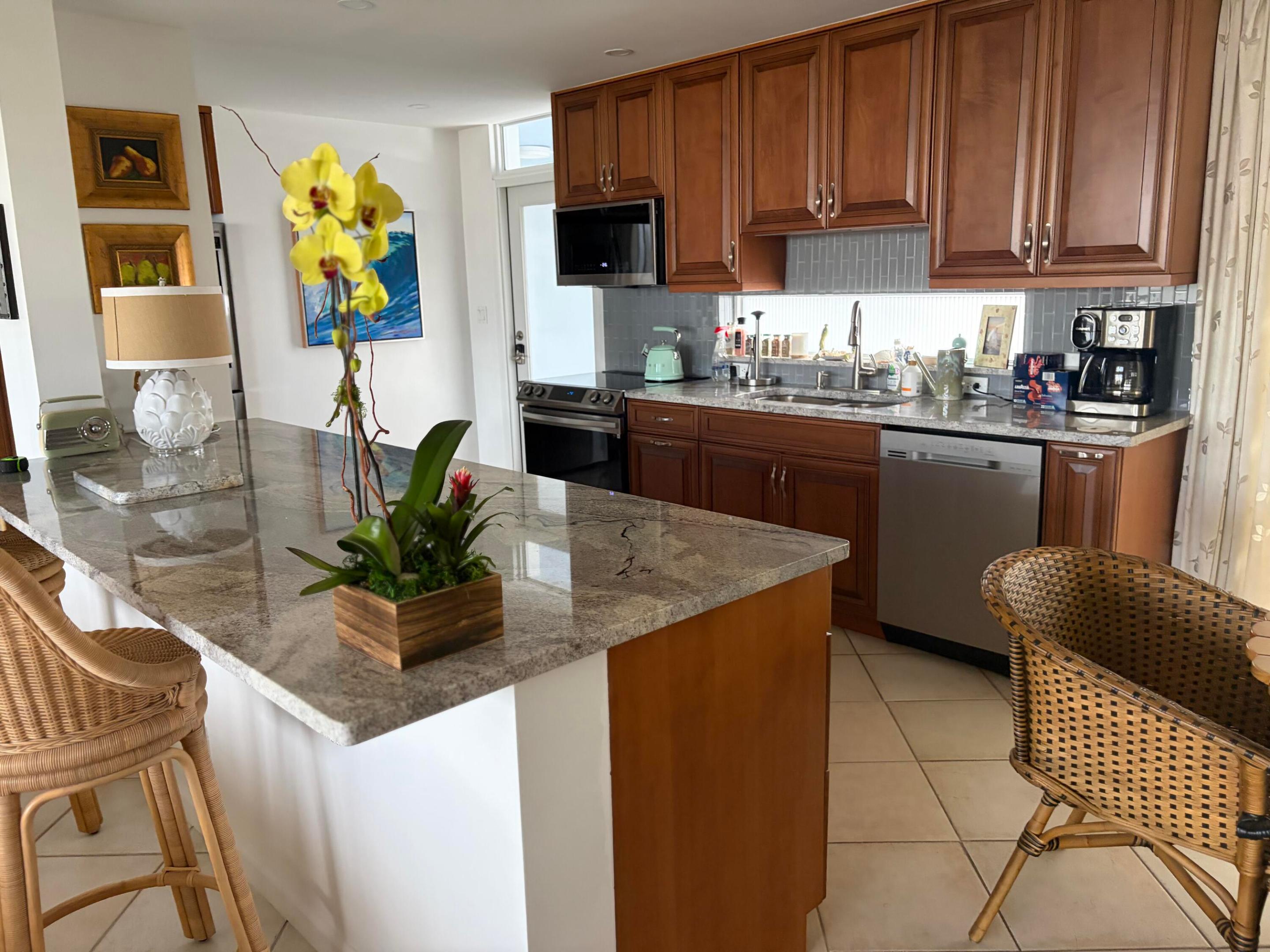 1530 S Ocean #203, Lauderdale By The Sea FL 33062