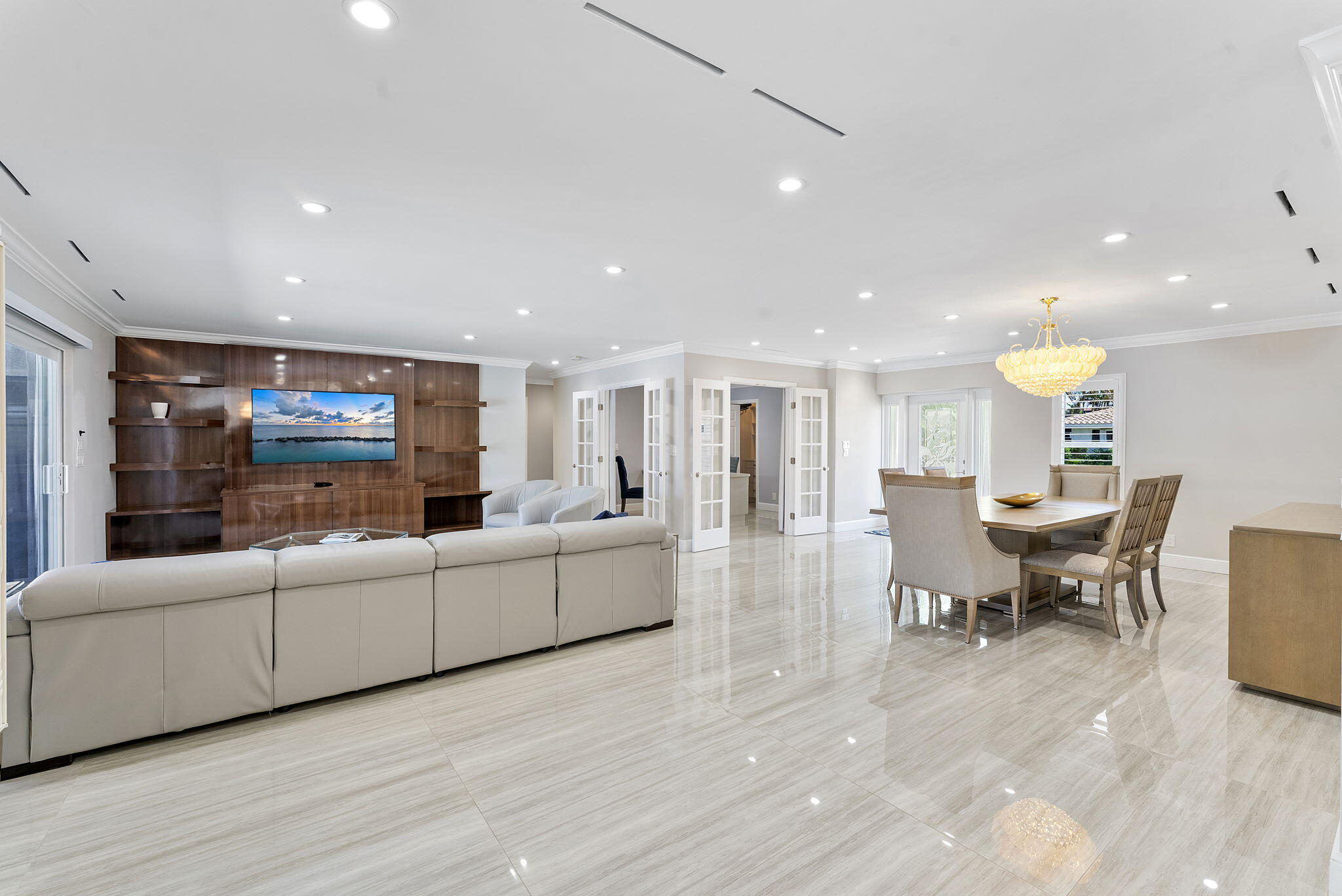 831 Dover, Boca Raton FL 33487