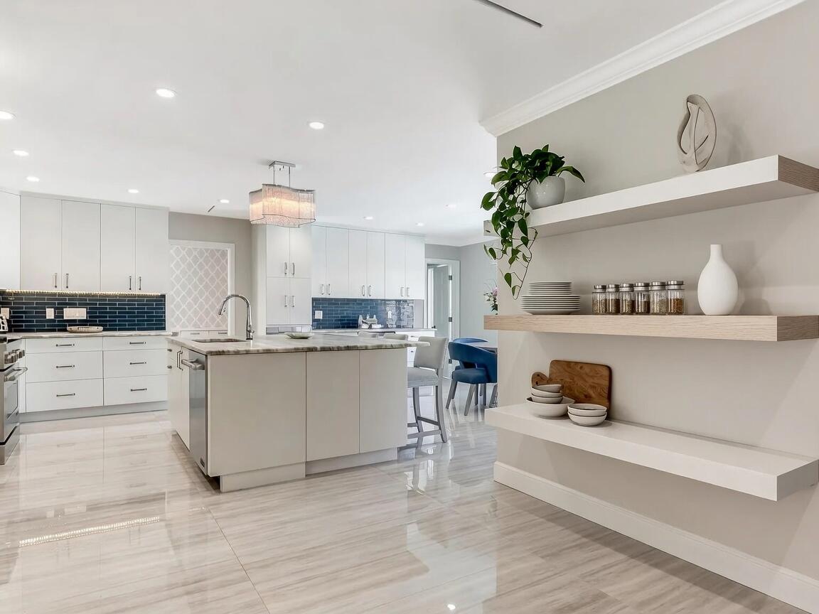 831 Dover, Boca Raton FL 33487
