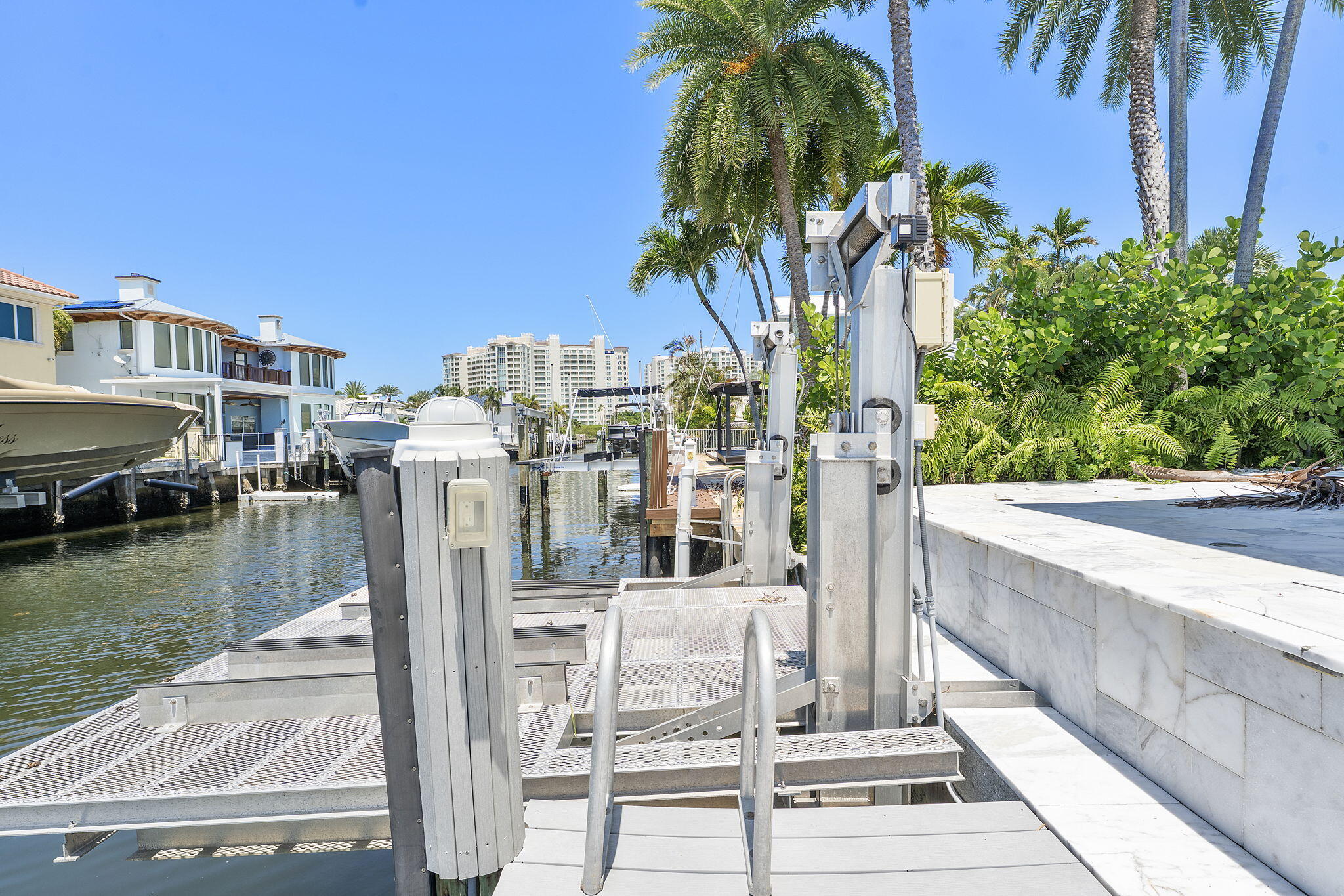 831 Dover, Boca Raton FL 33487