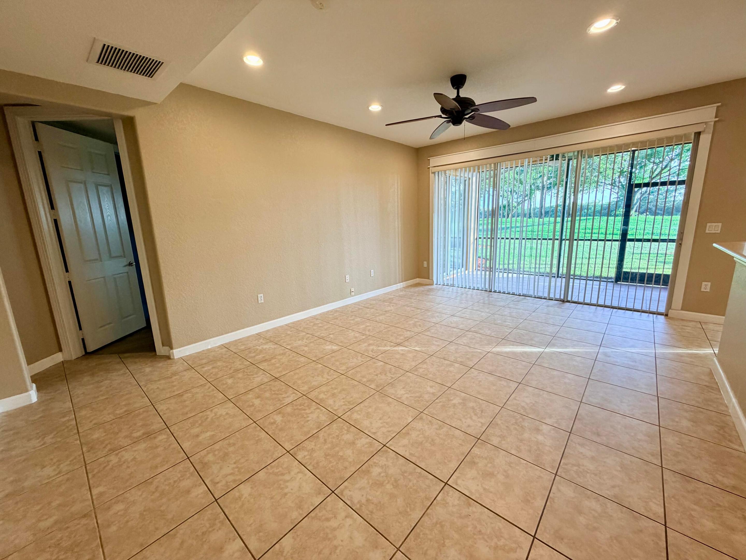 7911 NW 128th #11-c, Parkland FL 33076