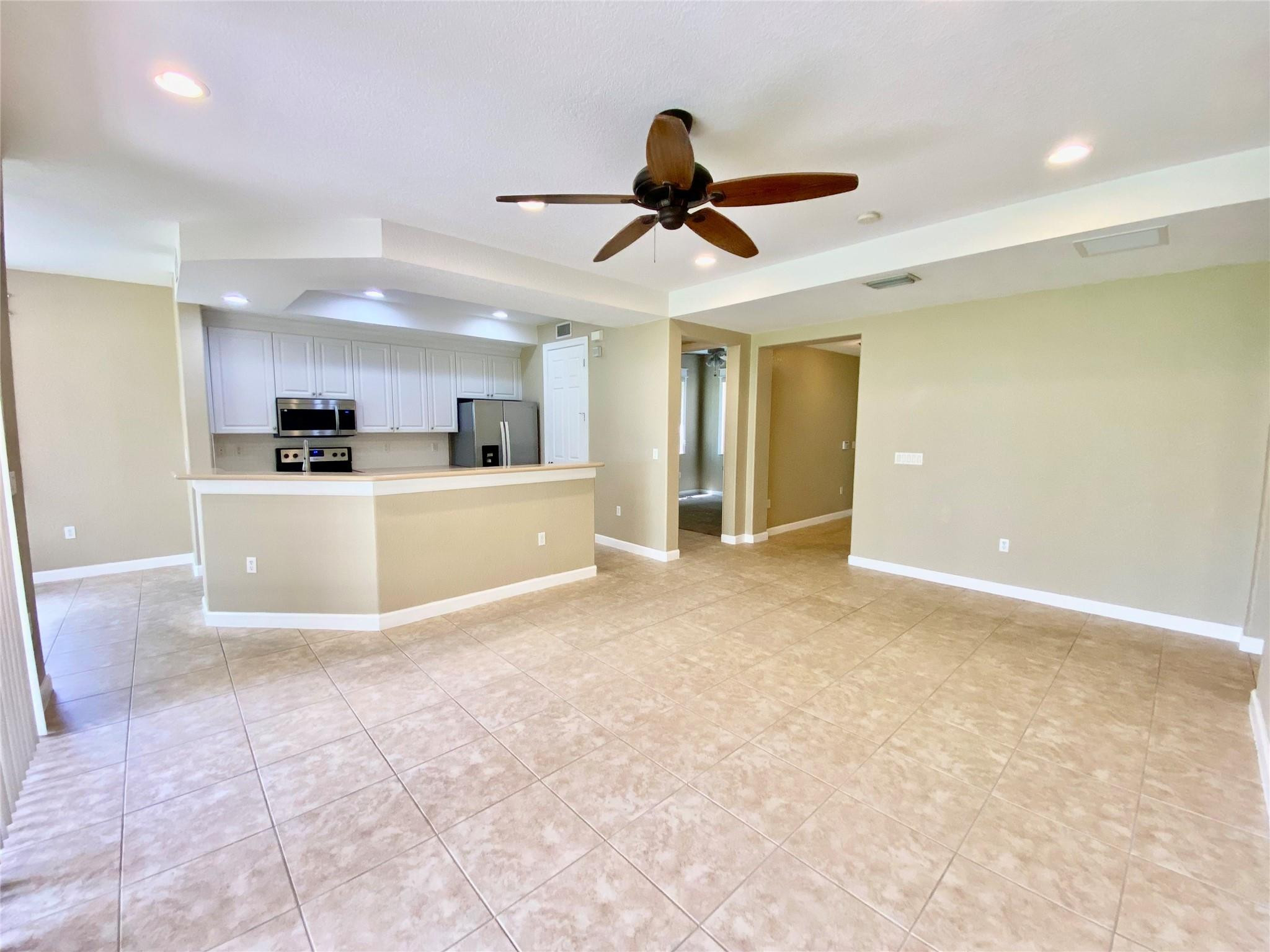 7911 NW 128th #11-c, Parkland FL 33076