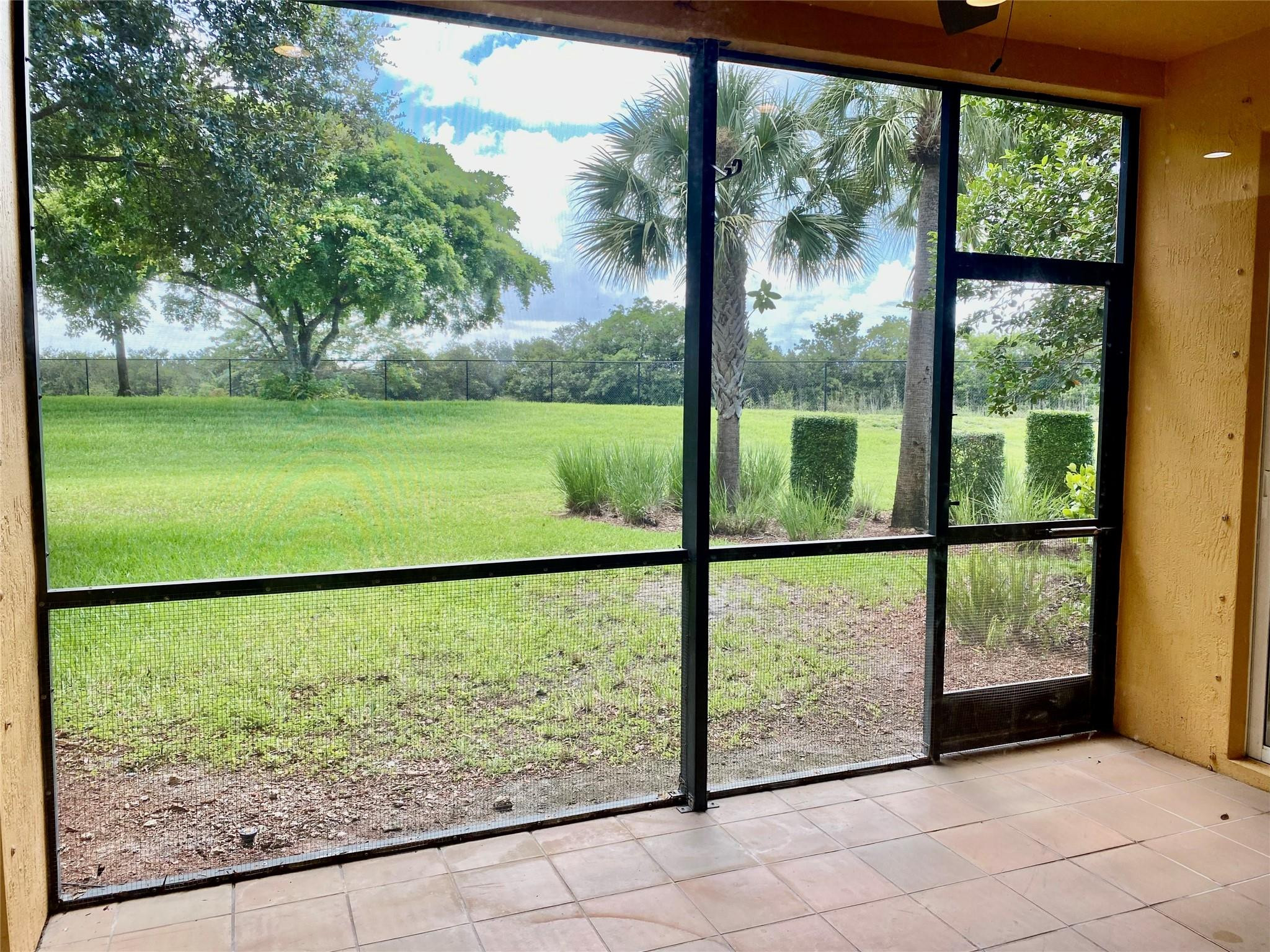 7911 NW 128th #11-c, Parkland FL 33076
