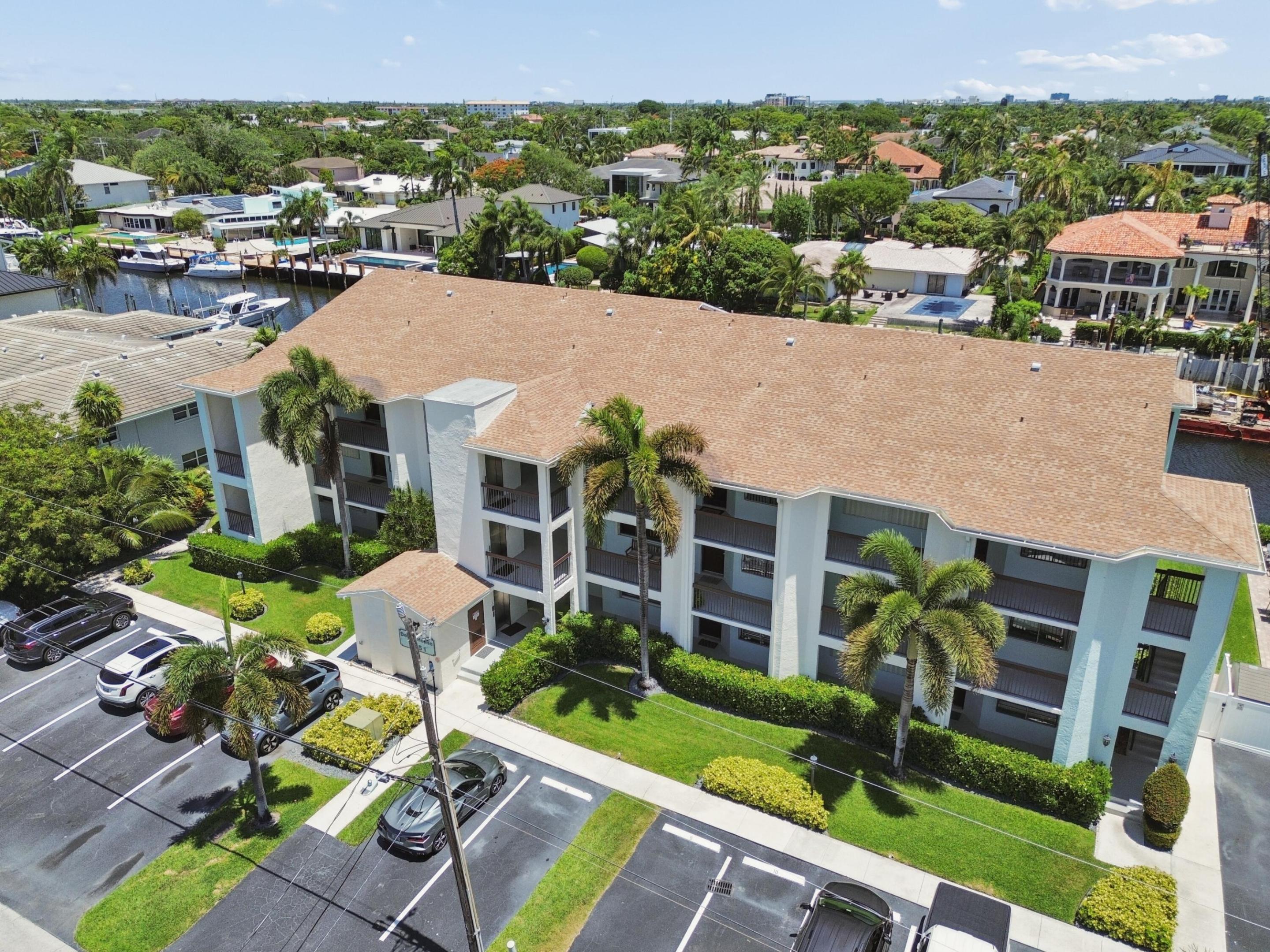 2751 NE 15th #103, Fort Lauderdale FL 33304