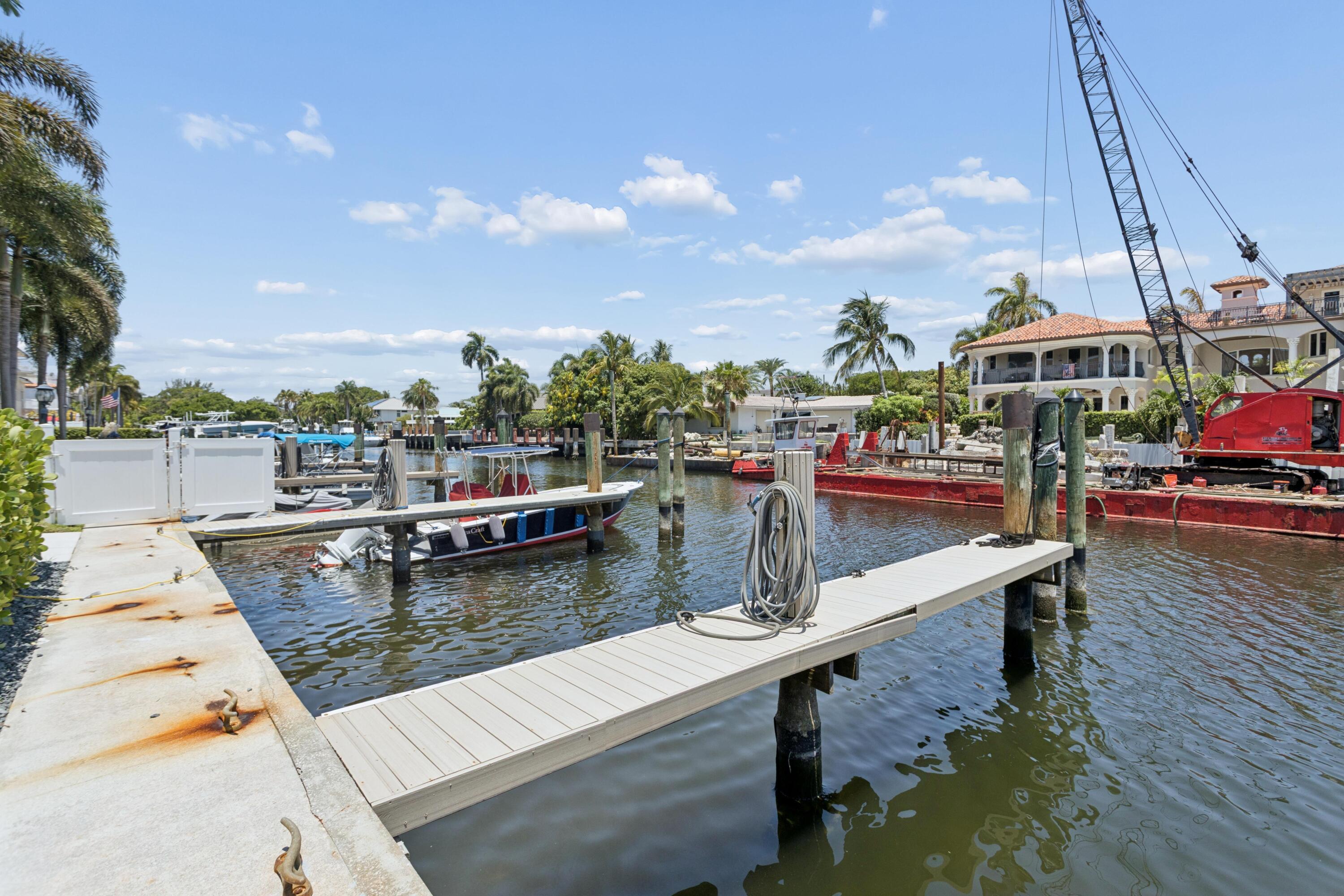 2751 NE 15th #103, Fort Lauderdale FL 33304