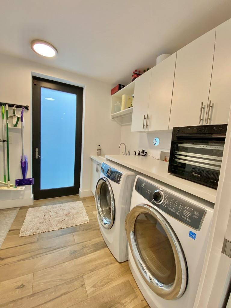 348 Balboa, Hollywood FL 33019