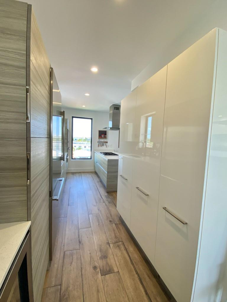 348 Balboa, Hollywood FL 33019