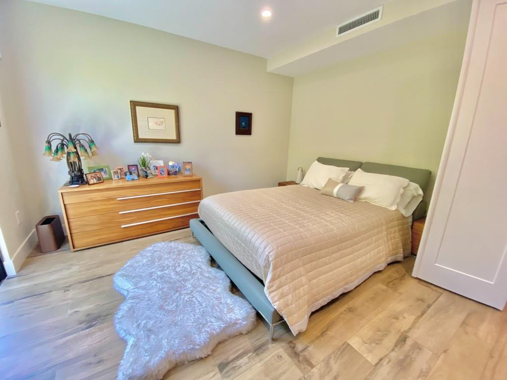 348 Balboa, Hollywood FL 33019