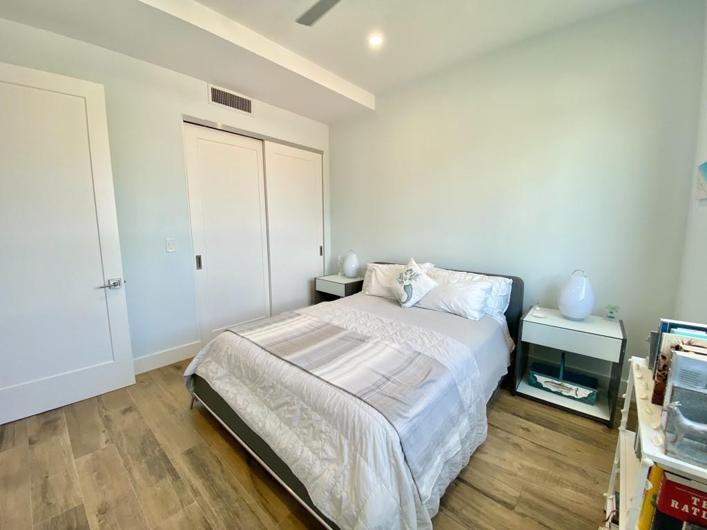 348 Balboa, Hollywood FL 33019
