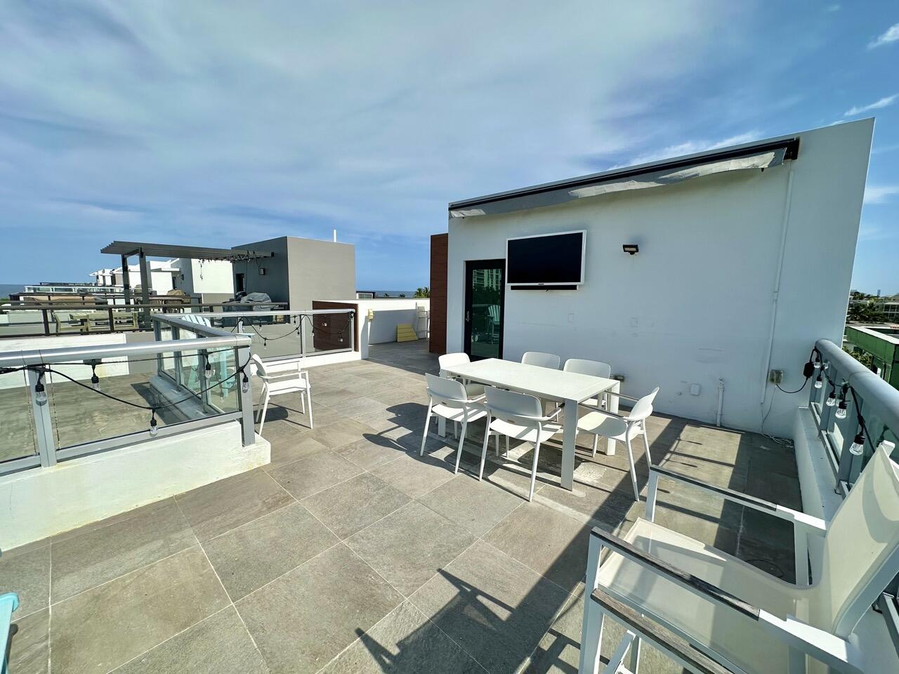 348 Balboa, Hollywood FL 33019