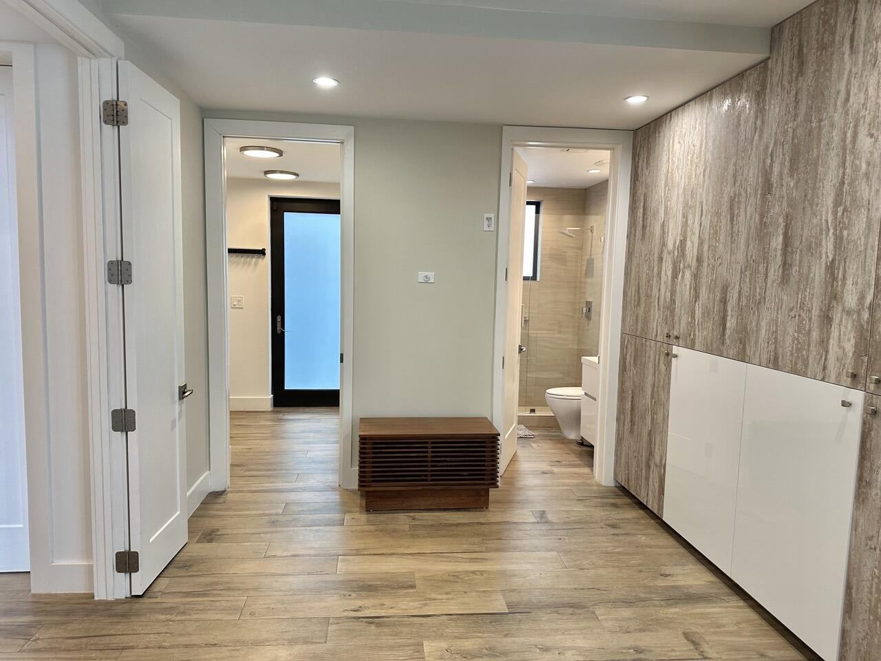 348 Balboa, Hollywood FL 33019