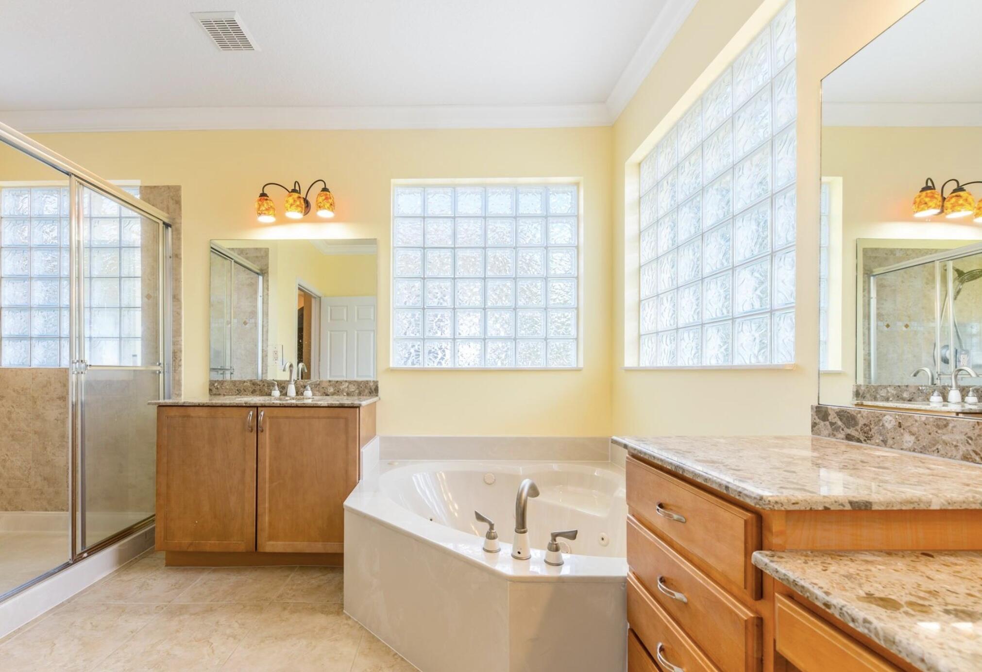 1088 Grove Park, Boynton Beach FL 33436