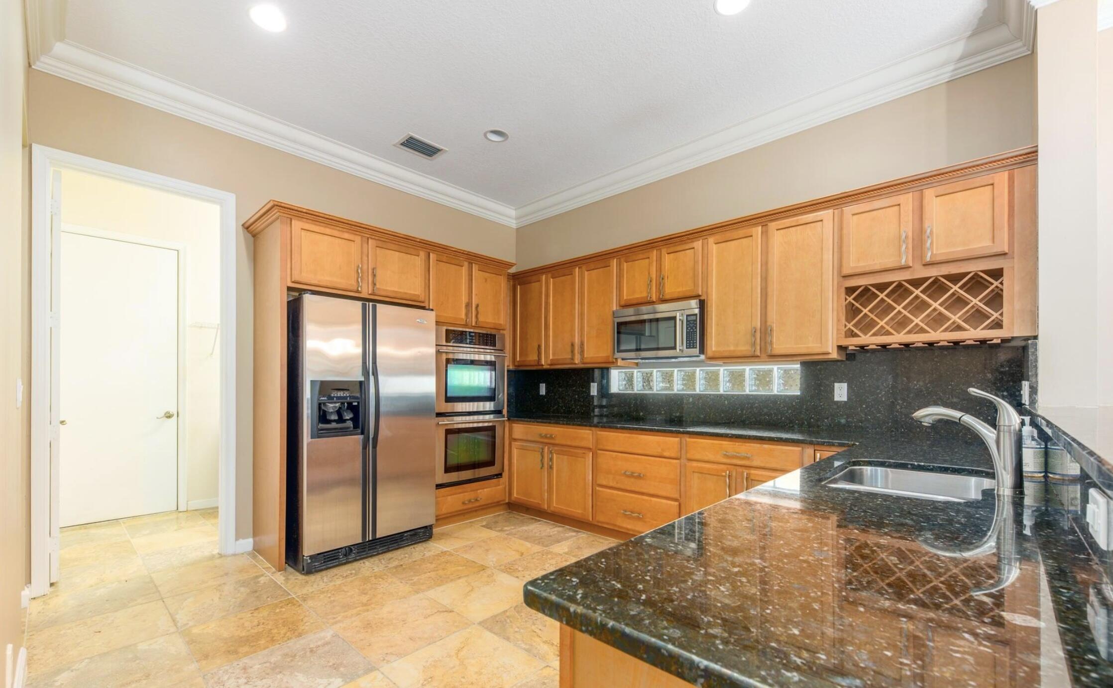 1088 Grove Park, Boynton Beach FL 33436