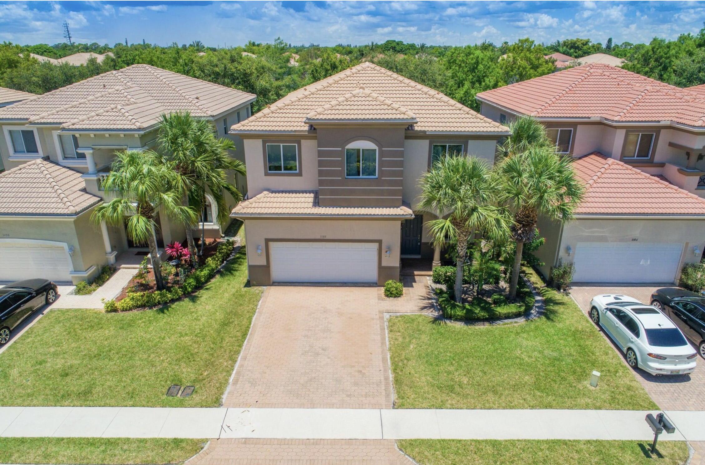 1088 Grove Park, Boynton Beach FL 33436