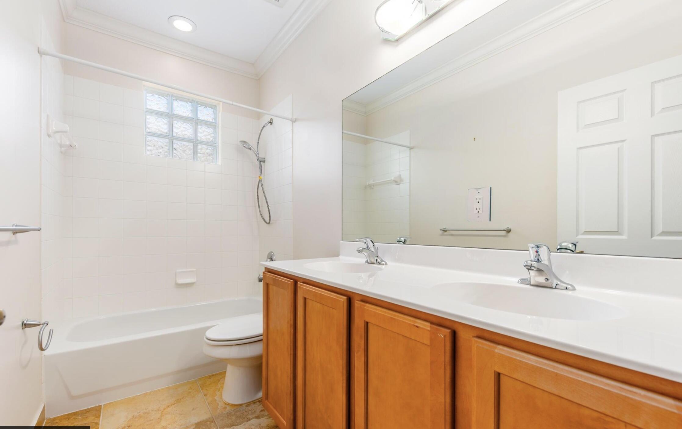 1088 Grove Park, Boynton Beach FL 33436